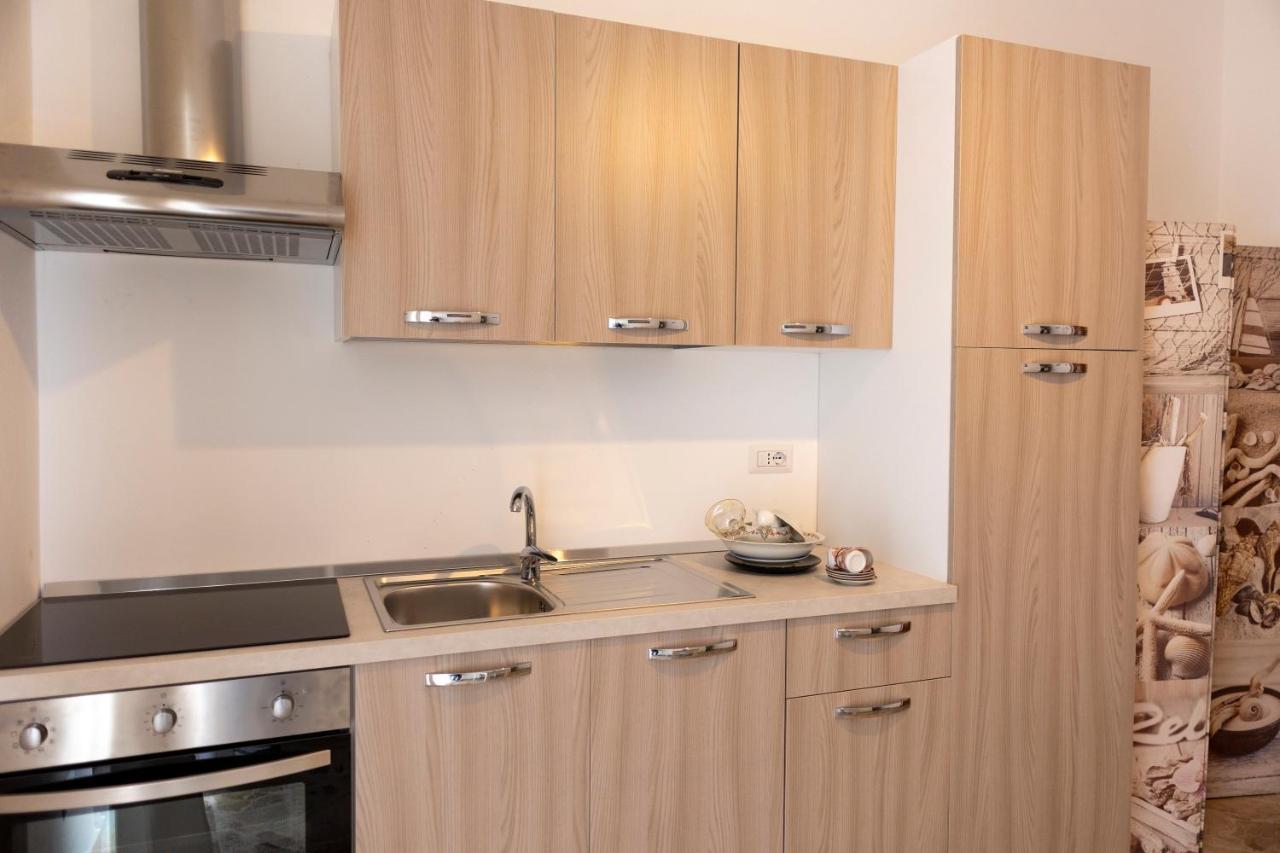 New Sea House Vicino La Spiaggia Del Lungomare Apartment เชฟาลู ภายนอก รูปภาพ